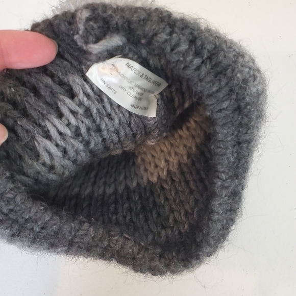 Nardi & Tagliaferri Beanie Poof Pompom Ombre Gray Acrylic Wool Alpaca toques - Picture 3 of 5